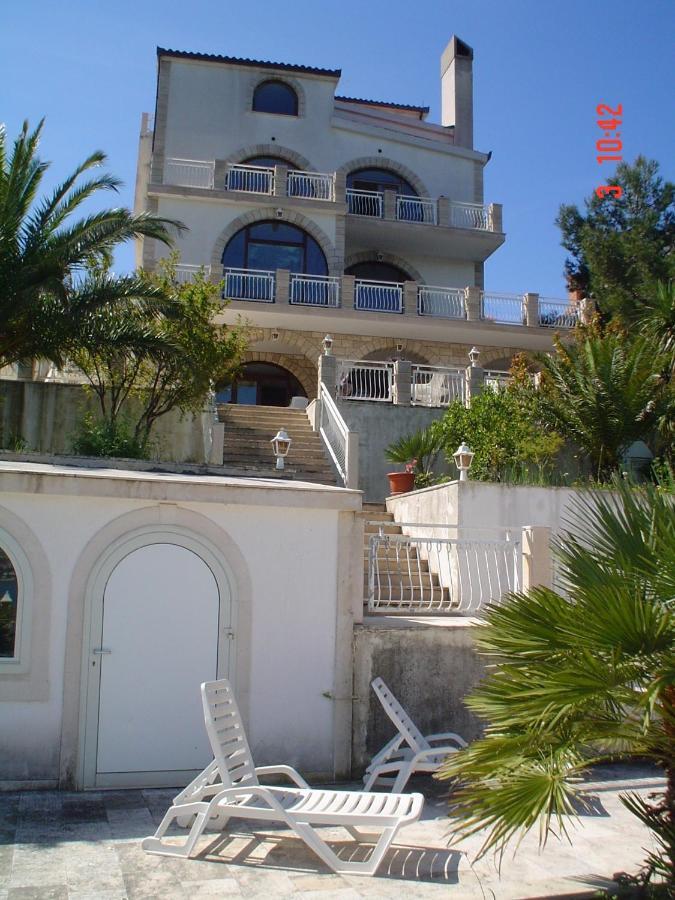 Villa Corona Donji Okrug  Exterior foto